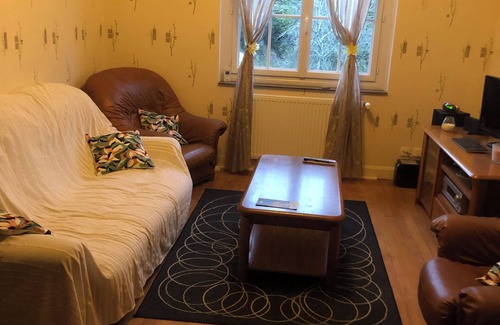 Arthes House | Maison Albigeoise Sise à Proximité de Toutes Commodités Pour Courses