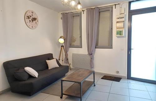 Saint-Maurice Apartment | Maison amiénoise - 2 chambres