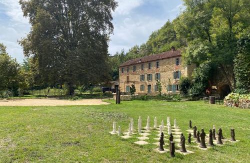 Sauveterre-la-Lemance Bed & Breakfast | Maison as Cambous