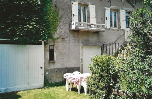 Siran House | Maison atypique du Cantal proche Lot et Corrèze