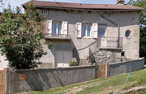 Siran House | Maison atypique du Cantal proche Lot et Corrèze