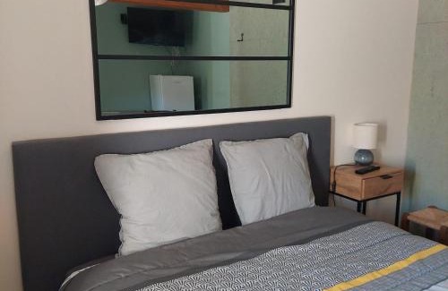 Thorigne-sur-Due House | Maison au calme avec jardin exotique pour 7 personnes