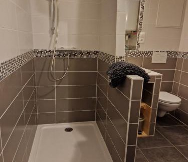 Saint-Remeze Apartment | Maison Au Coeur Des Gorges d'Ardèche Wifi et Canal Plus