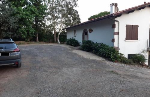 Irouleguy House | Maison au Pays Basque, calme avec vue imprenable sur montagnes