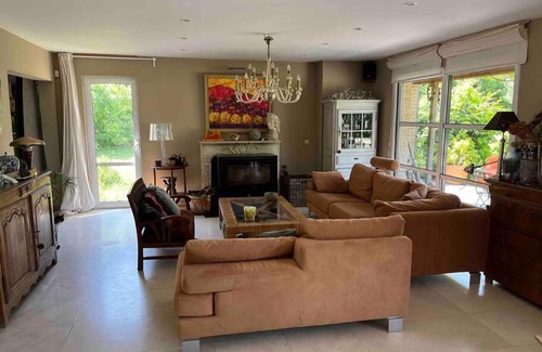 Faubourg Saint-Germain House | Maison avec grand jardin et jaccuzi