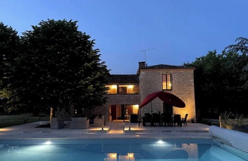 Montayral Villa | Maison Avec Piscine et Grand Jardin