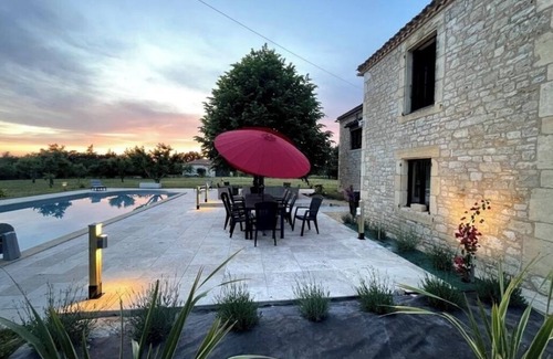 Montayral Villa | Maison Avec Piscine et Grand Jardin