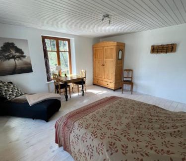 Le Clerjus House | Maison Bardoz