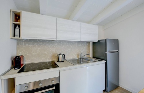 Toscolano Maderno Apartment | Maison Bellini 3 with pool and near to the lake