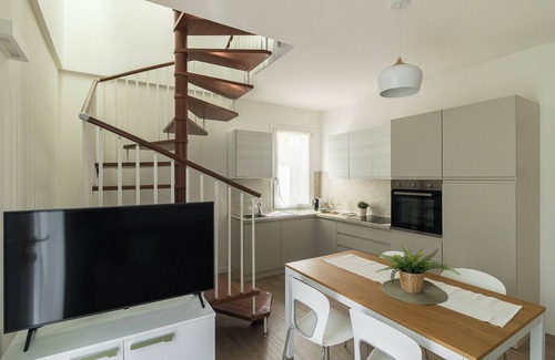 Toscolano Maderno Apartment | Maison Bellini 4 with pool and near to the lake