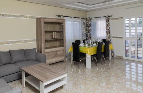 Lome Villa | Maison Bethel Kpogan Afidenigba