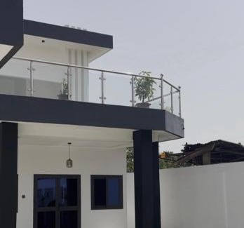 Porto-Novo Apartment | Maison blanche