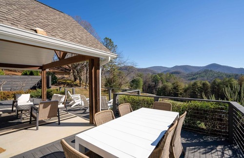 Dillard Cottage | Maison Blanche Cottage @ Julep Farms