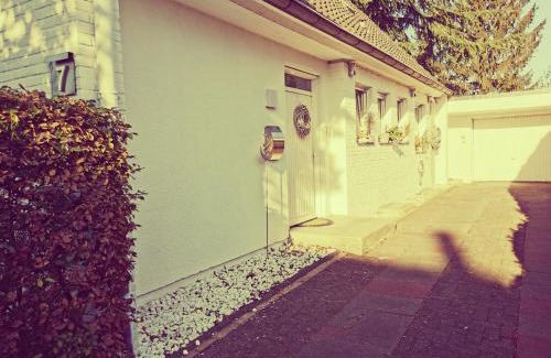 Grevenbroich Apartment | "Maison Blanche" - das gemütliche Garten-Apartment zwischen Köln und Düsseldorf