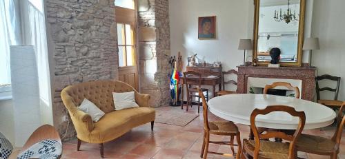Fanjeaux House | Maison boutet 9