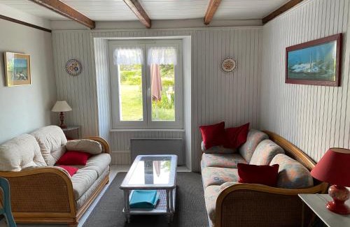 Plouguerneau House | Maison bretonne traditionnelle en bord de Mer