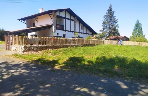 Urrugne House | Maison Côte Basque /3 Chambres /Grande Terrasse et Jardin /Idéal Pour Famille