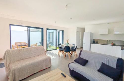 La Boissiere-de-Montaigu House | Maison cosy et spacieuse