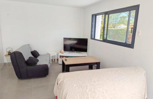La Boissiere-de-Montaigu House | Maison cosy et spacieuse