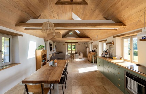 La Chapelle-Montligeon House | Maison Chaleureuse au Cœur du Perche
