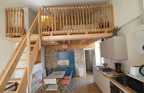Cheray House | Maison Cosy Pour 4 Personnes, Classée 2, au Cœur du Nord de L'île D'oléron