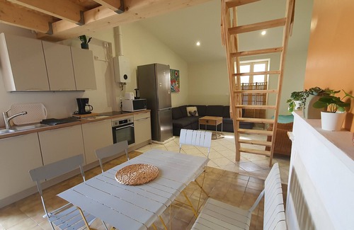Cheray House | Maison Cosy Pour 4 Personnes, Classée 2, au Cœur du Nord de L'île D'oléron