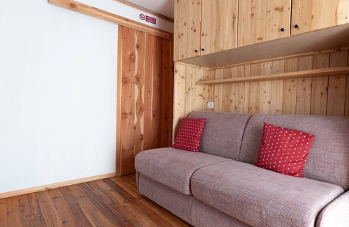 Saint-Leonard House | Maison Cupid - Privacy with a mountain view