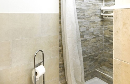 Saint-Leonard House | Maison Cupid - Privacy with a mountain view