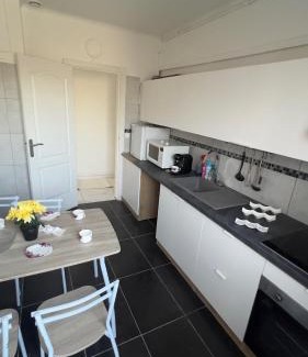 Les Mureaux Villa | Maison calme, 5min Gare à pied