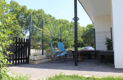 Marsillargues House | Maison calme avec jardin et parking privés
