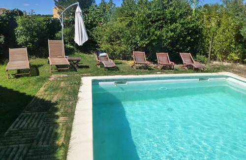Fons House | Maison Calme Dans le sud de la France Climatisée Avec Piscine Près de Nîmes