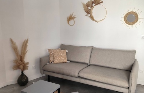 Saint-Savinien House | Maison Calme