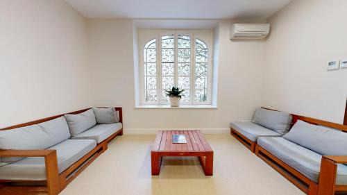 Carmaux House | -Maison Calmels-PMR-7 Chambres et 7 SDB - proche Albi
