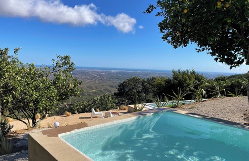 Barracao House | Maison Casaocitrus à Picota, Monchique, Algarve, Portugal