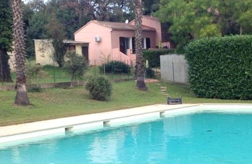 San-Nicolao House | Maison charmante à San-Nicolao avec piscine partagée