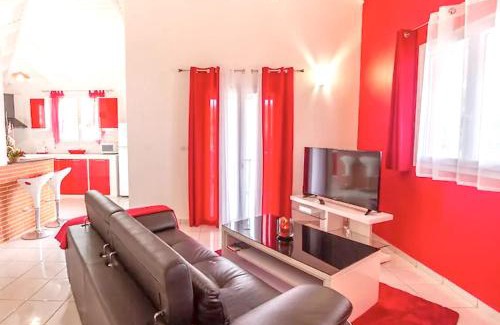 Le Moule House | Maison charmante Le Moule avec piscine partagée