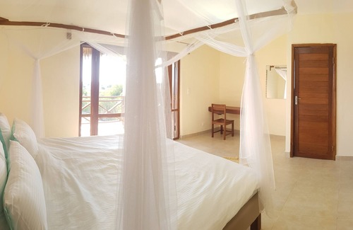 Morondava Hotel | Maison Charrette