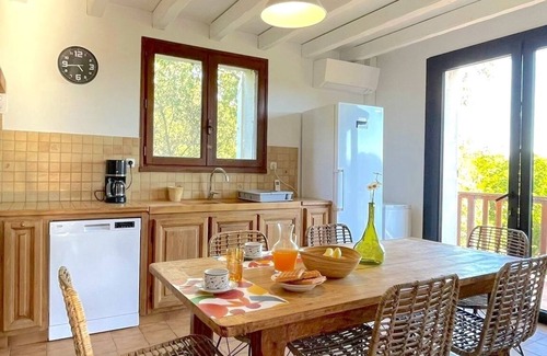 Ucel House | Maison Climatisée Avec Piscine en Ardèche