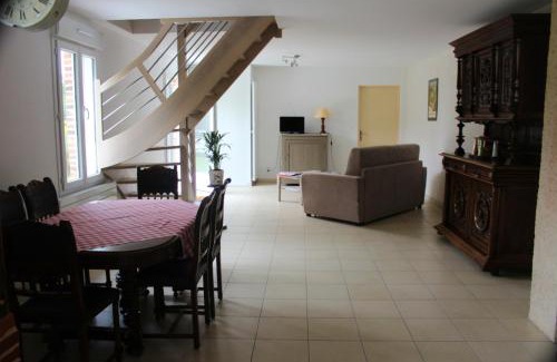 Berengeville-la-Campagne House | Maison confortable en campagne à Bérengeville-la-campagne + jardin