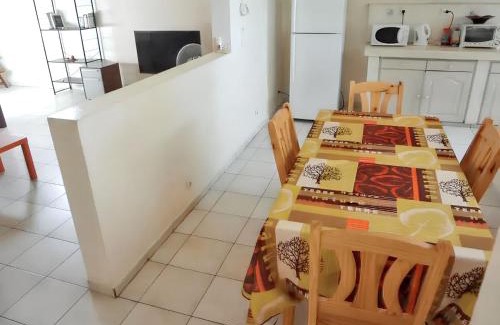 Port-Louis House | Maison confortable à Port-Louis + Proximité plages