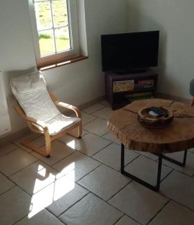 Epreville-en-Lieuvin House | Maison conviviale à Épreville-en-Lieuvin avec jardin