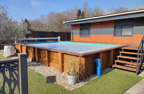Brignoud House | Maison Conviviale Avec Piscine
