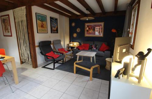 Saint-Julien-en-Born House | Maison Cosy classée 3 étoiles proche plages de surf de Contis
