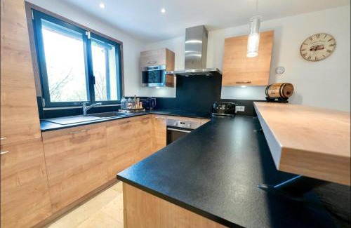 Beuil Villa | Maison cosy en montagne avec piscine chauffée