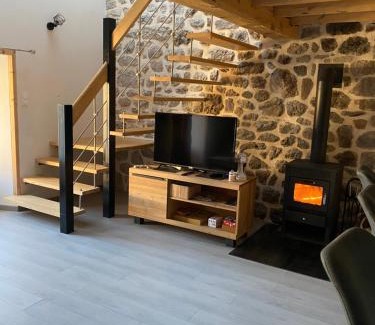 Saint-Symphorien House | Maison cosy et calme