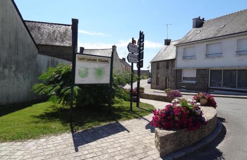 Saint-Caradec-Tregomel House | Maison cosy séjour découverte mer et campagne