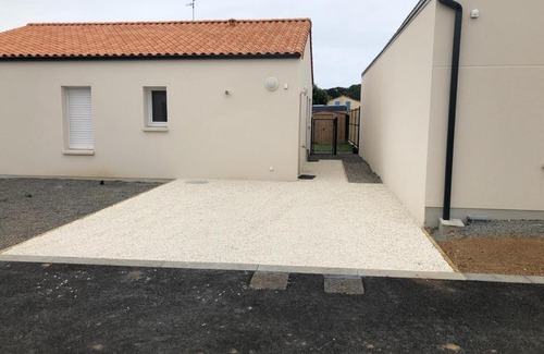 Saint-Vincent-sur-Jard House | Maison cosy à 400 m de la mer!