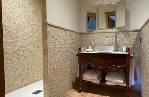 Le Theil House | Maison d'Hôte du Chateau de Fontariol