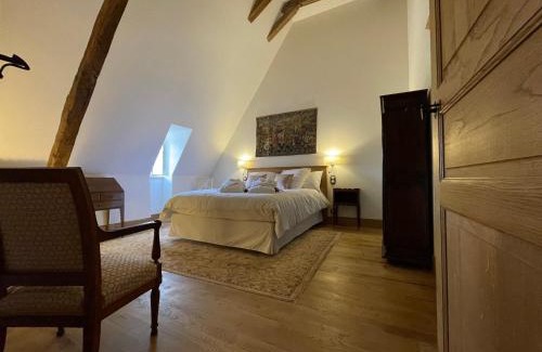 Le Theil House | Maison d'Hôte du Chateau de Fontariol