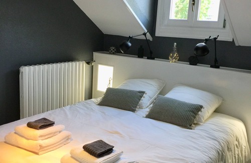 Chateau-Thierry House | Maison d’hôtes Joussaume Latour